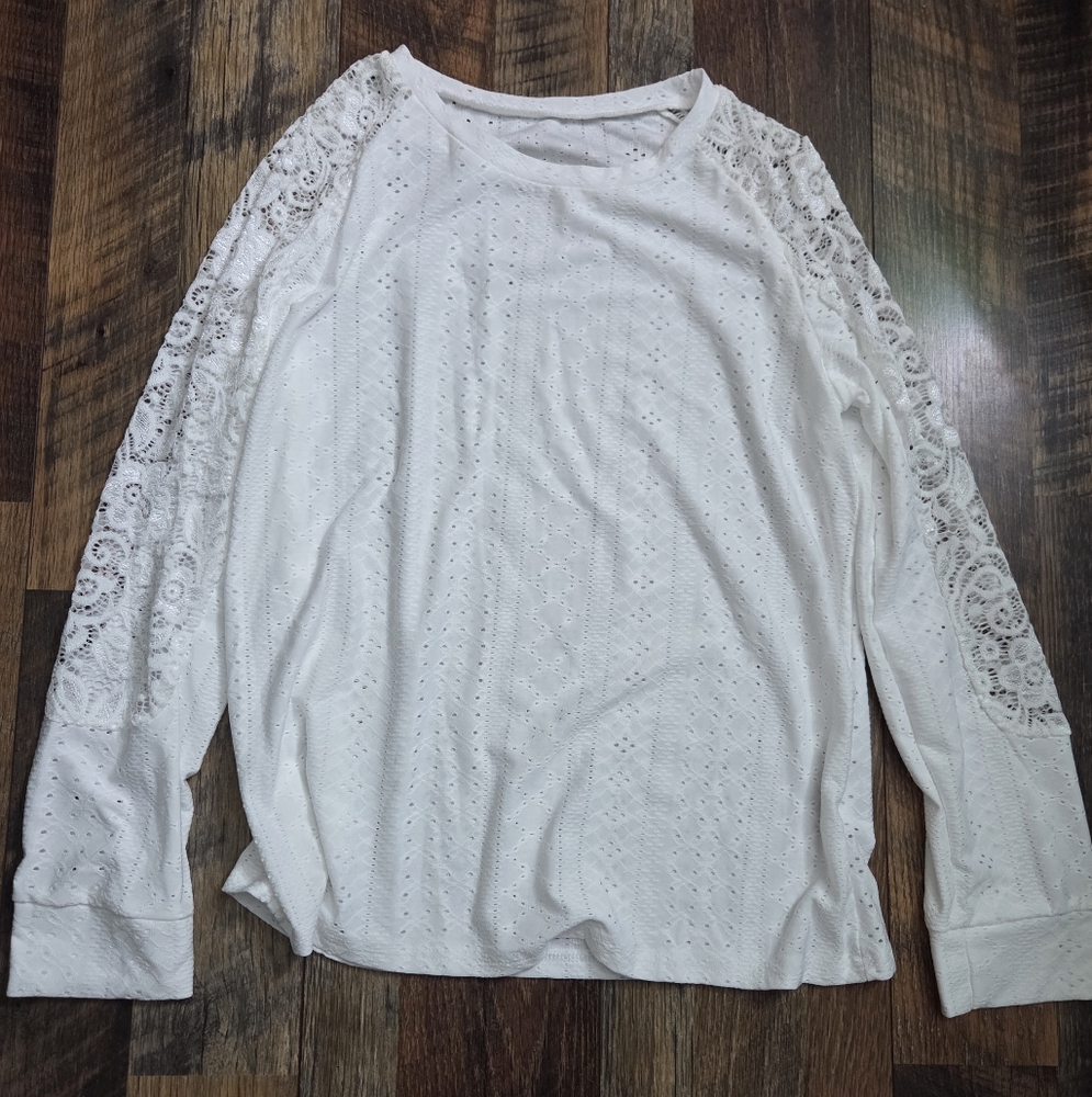 SHEIN White Lace Long Sleeve Top Women Medium